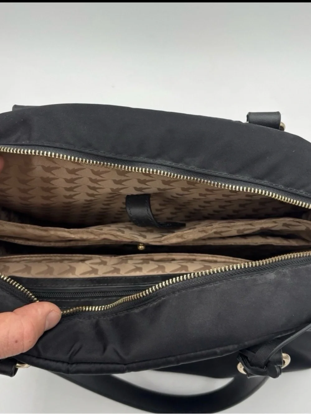 Lo & Sons O.G. Black Nylon Tote Travel Bag Carry All Carry-On Bag Laptop 13